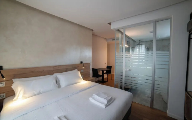 GRANDI 32  Boutique Residence