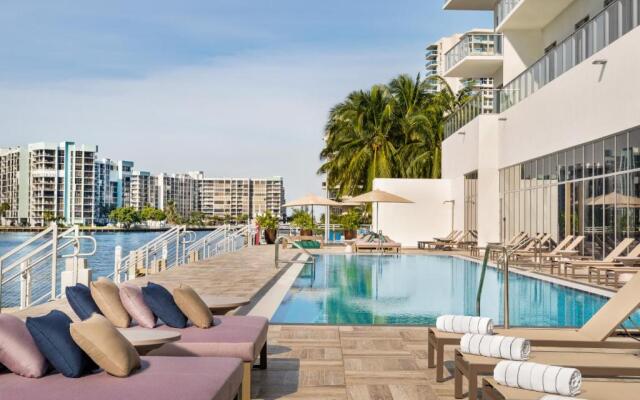 Hyde Beach Residence