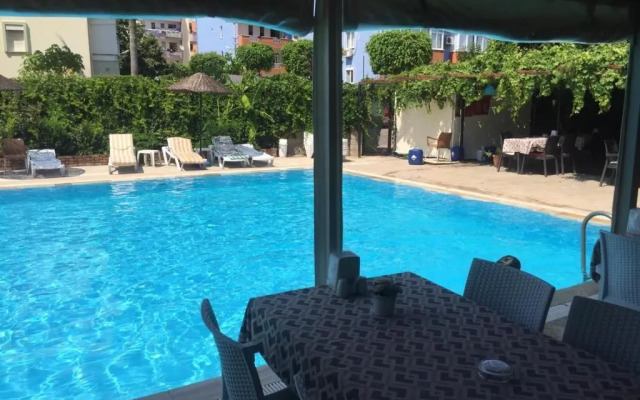 Lion Akarsu Apart Hotel