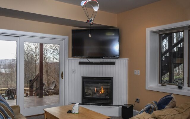 Wisp' n Away 5 Bedroom House