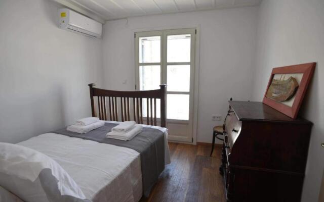 Zoe apartment