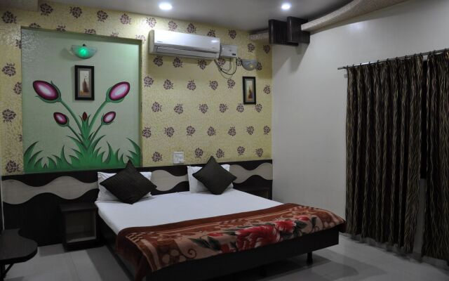 Hotel Tirupati