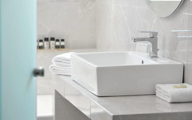 Athenian Riviera Hotel & Suites