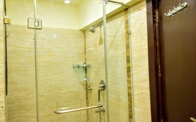 When In Gurgaon - Service Apartments Next to Artemis Hospital