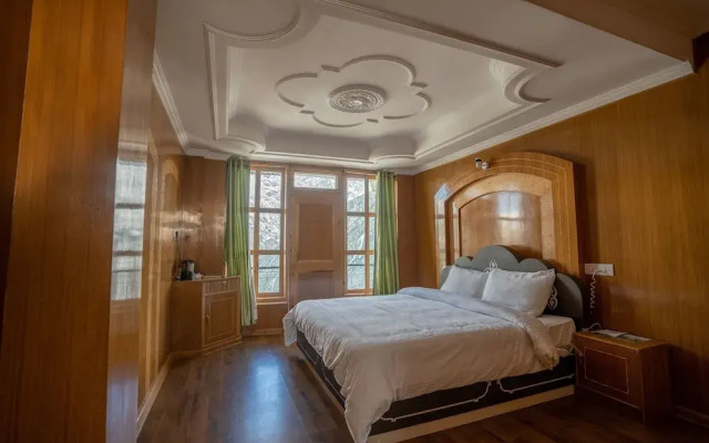 Hotel Kalpa Deshang