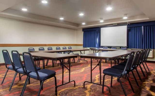 Asteria Inn & Suites