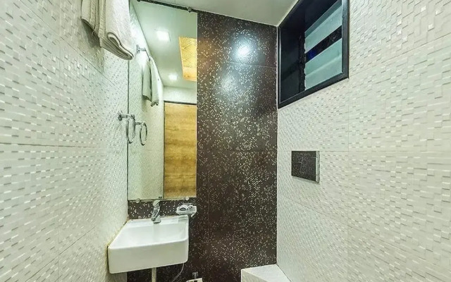 Room Maangta 136 - CST