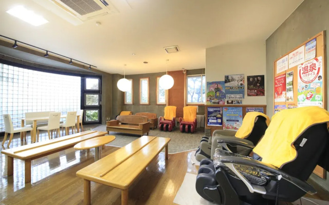 Poka Poka Onsen Hotel
