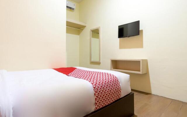 OYO 1585 Ring Road Residence