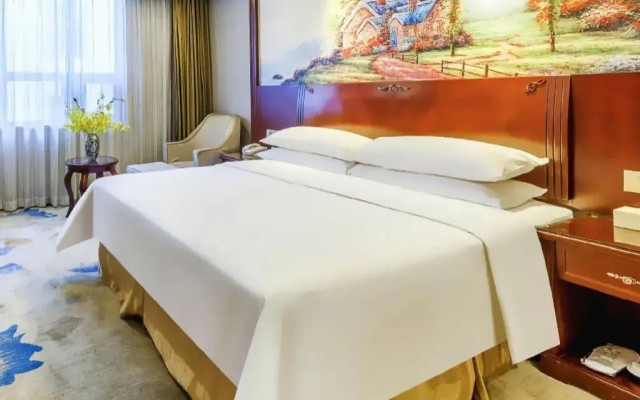 Vienna  Guangzhou Huadu Shiling Leather City