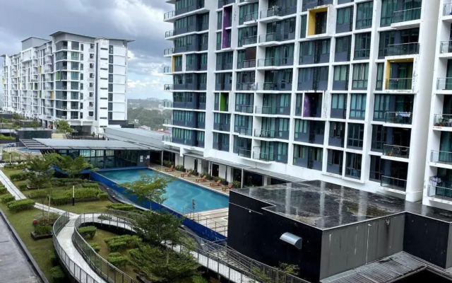 #2.1 Jazz Suites Large Bed Vivacity Kuching 3rooms