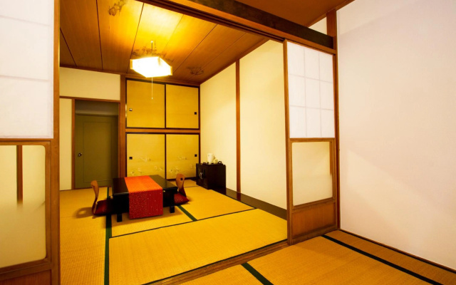 Guesthouse Fujinokura Kawaguchiko – Guest Rooms – Fujikawaguchiko