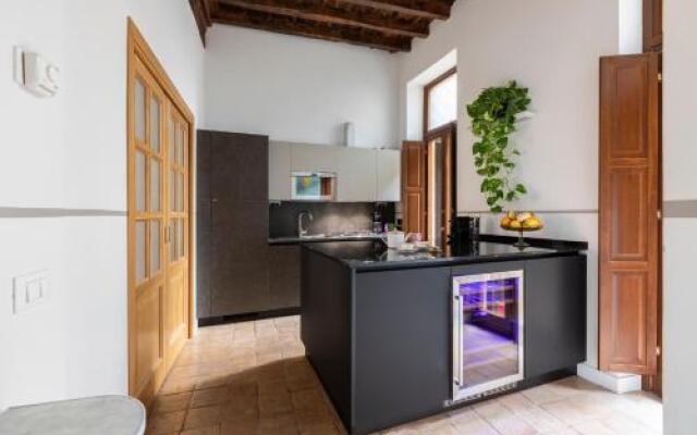 Margana Palace Holiday Apartments