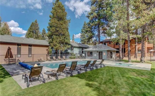 Powder Village Condominium I4