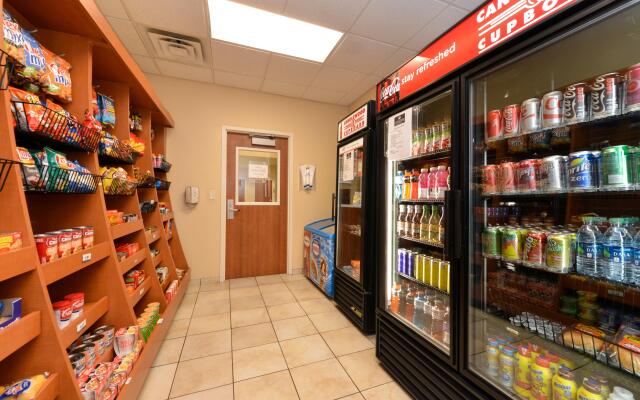 Candlewood Suites Terre Haute by IHG