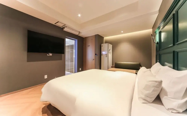 Ulsan Samsan Soho 102