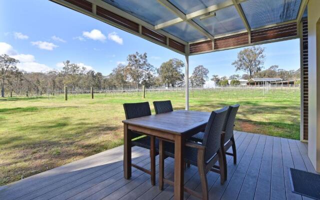 Ironbark Villa 6