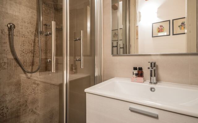 Ca' Carmini with Private Garden