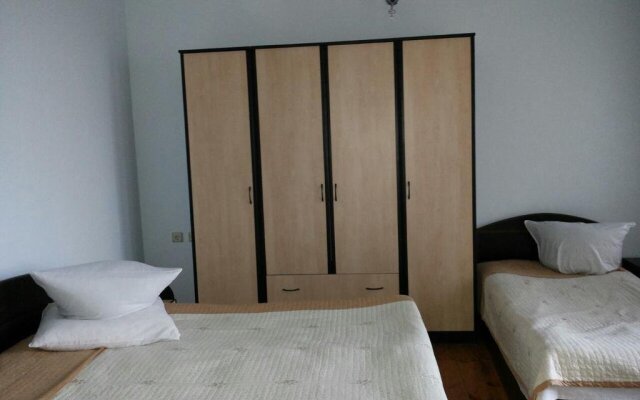Fm Hotel