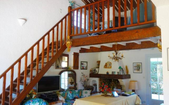 Maison Le Lavandou, 4 pièces, 5 personnes - FR-1-308-94