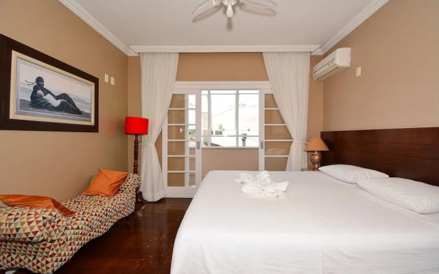Casa com Piscina Morro das Pedras