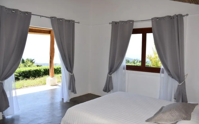 Hotel Peace & Lodge