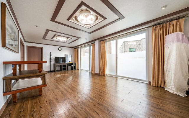 Gangneung Gyeongpodae Ssol Milky