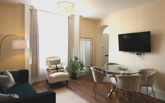 Sterling House @ Short Stays