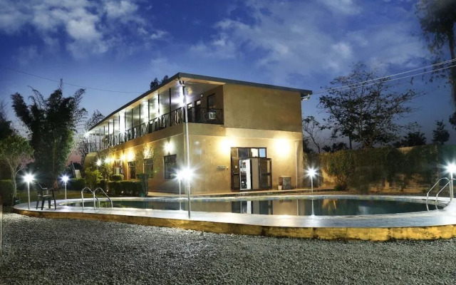 Corbett Woods Resor