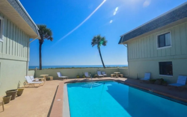 Sea Watch Villa 1790 by RedAwning