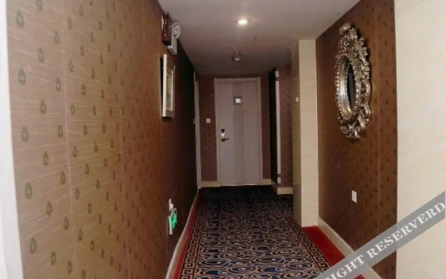 Yunlong Xiyu Business Hotel