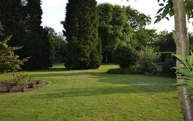 Huyze Max Bed & Breakfast