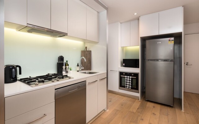 568 St Kilda Road Apartments by TWIG