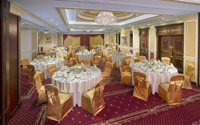 Royal Rose Abu Dhabi, a Curio by Hilton Affiliated Hotel