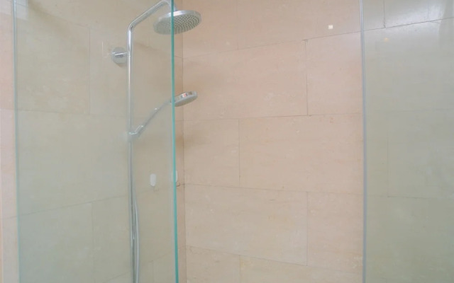 Pleasant and Simply Studio Room Menteng Park Apartment