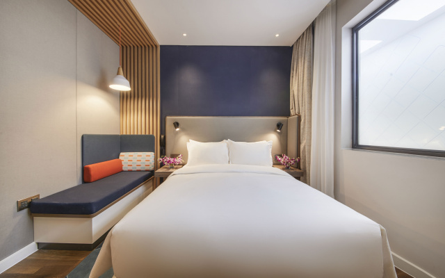 Holiday Inn Express Shanghai Xuhui Binjiang by IHG