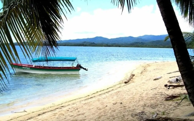 Dolphin Lodge Uaguinega