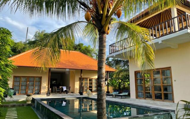 Villa Light