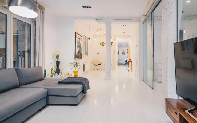 Plaza Nueva apartment by People Rentals