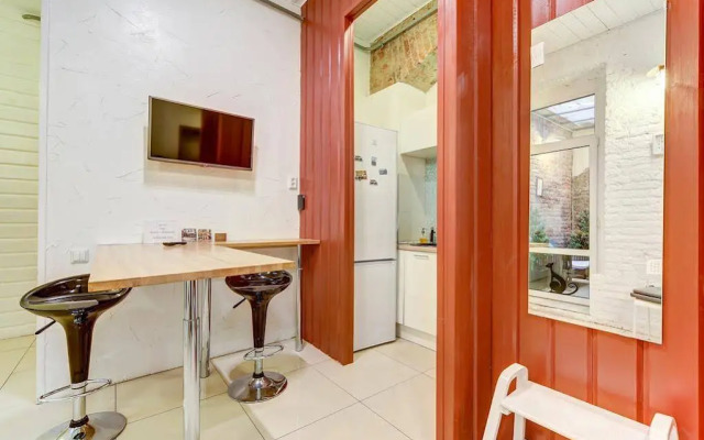 Avrora apartments Malaya Morskaya 16