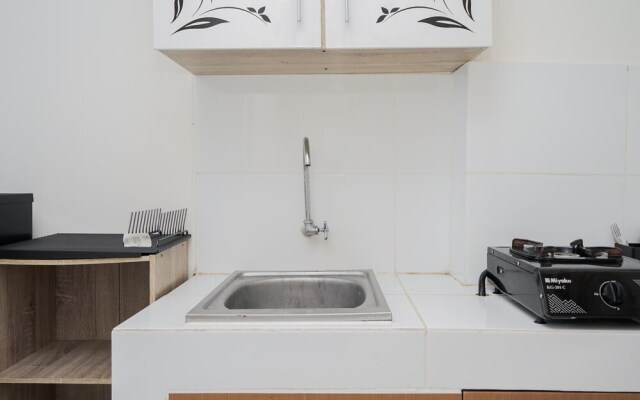 Great Deal Studio Room At Serpong Greenview Apartment