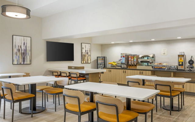 Best Western Chula Vista/Otay Valley Hotel