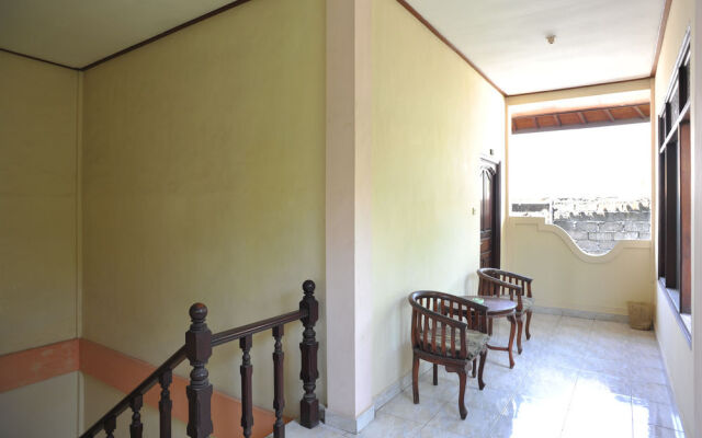 Airy Legian Pantai Kuta Bali