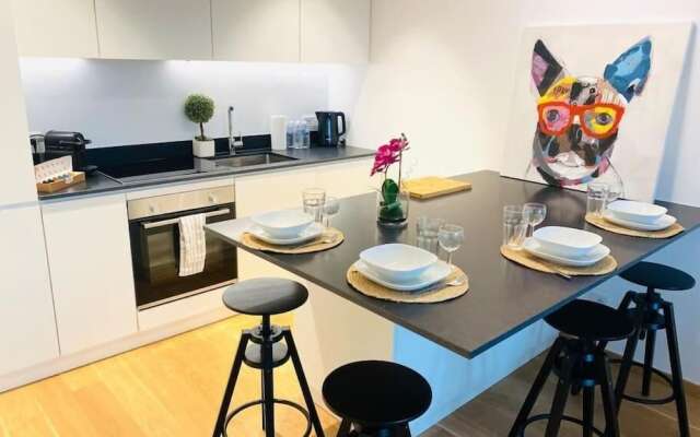 Luxury Brand New Flat w. Terrace&Parking