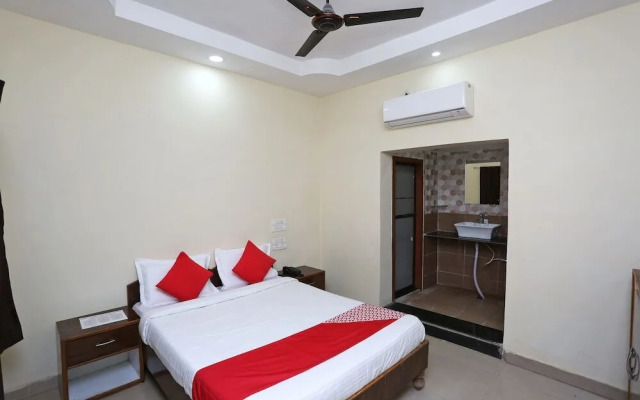 Prince Guest House by OYO Rooms