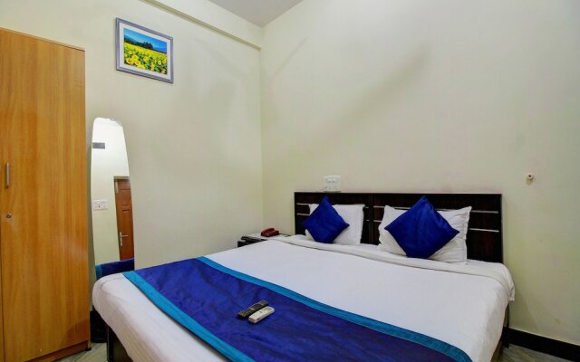 OYO 5672 Vaani Villa