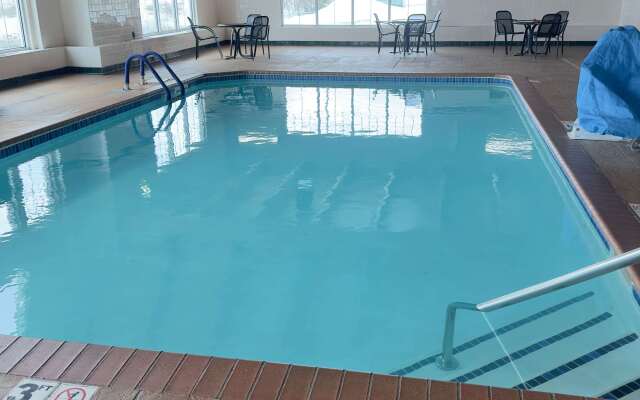 Sleep Inn & Suites near Spirit Mountain