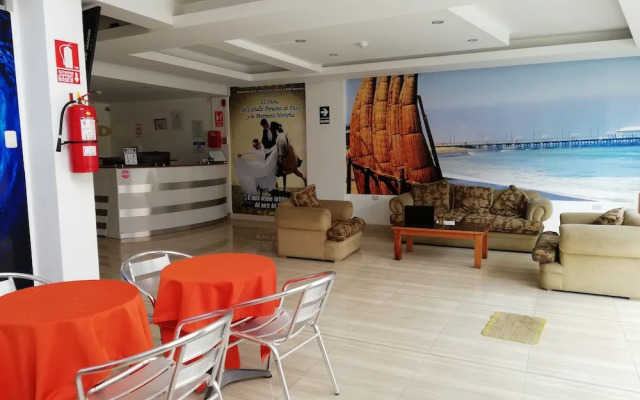 Hotel Libertad Huanchaco