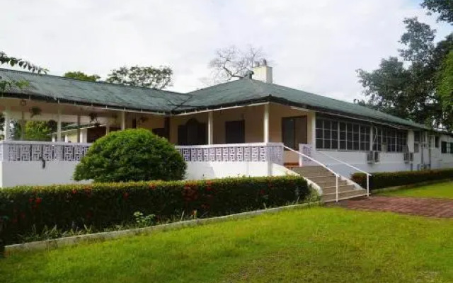 Nya Sylee Director's Bungalow