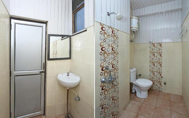 OYO Flagship 70210 Long View